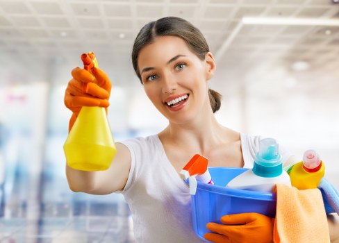 Management overseeing modern slavery risk controls in carpet cleaning services