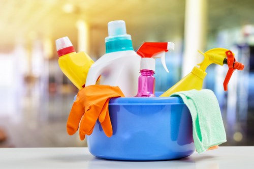 Professional washroom cleaning in a mixed-use SW5 office building