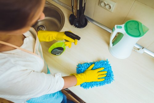 Professional one off cleaning service in an SW5 residential property