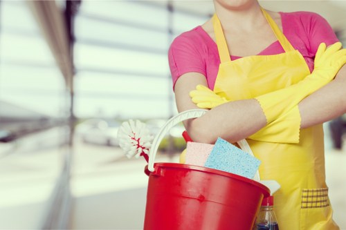 Professional post-renovation cleaning service in SW5
